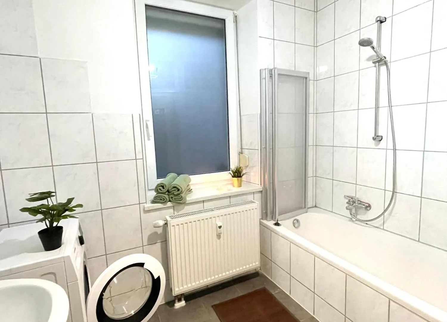 Ferienwohnung Fuer 4 Personen, U-Bahn, Autobahnnaehe Fürth