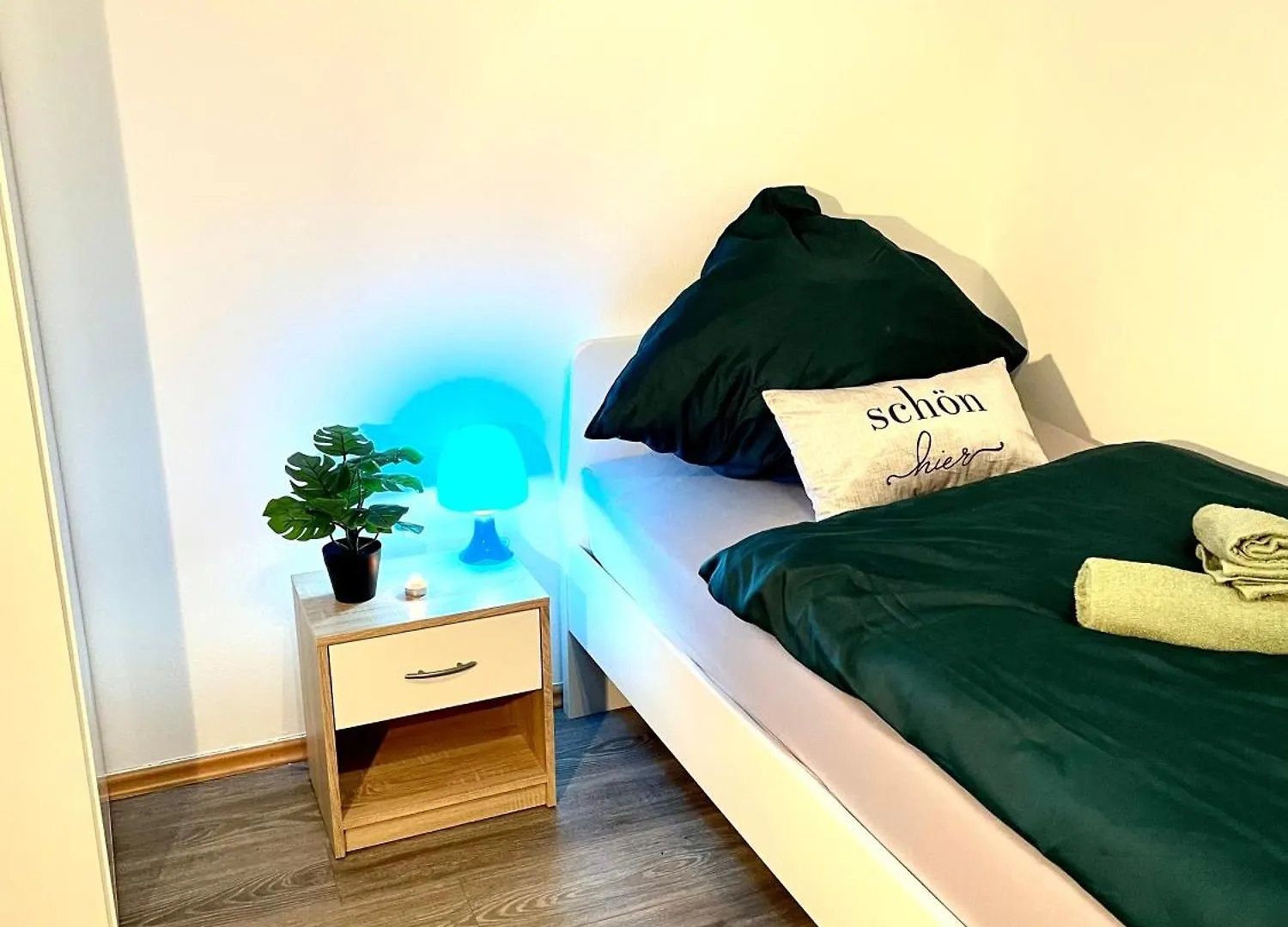 Ferienwohnung Fuer 4 Personen, U-Bahn, Autobahnnaehe Fürth